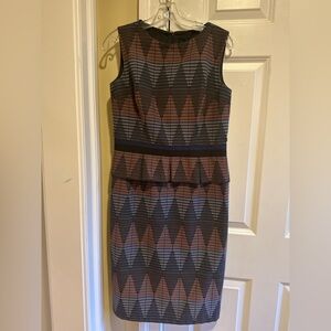 David Meister Geometric Peplum Sheath Dress Size 12 Navy Coral